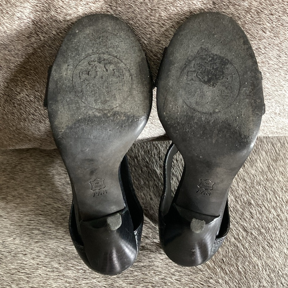 Tory Burch Black All Leather Torben Tumbled Rhino Leather Heel - Picture 12 of 14
